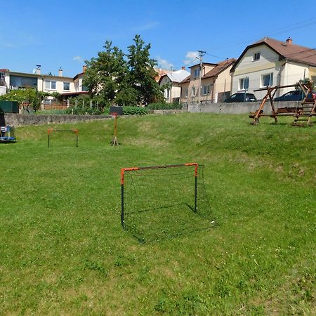 Apartmanovy Penzion Bojnice Buitenkant foto