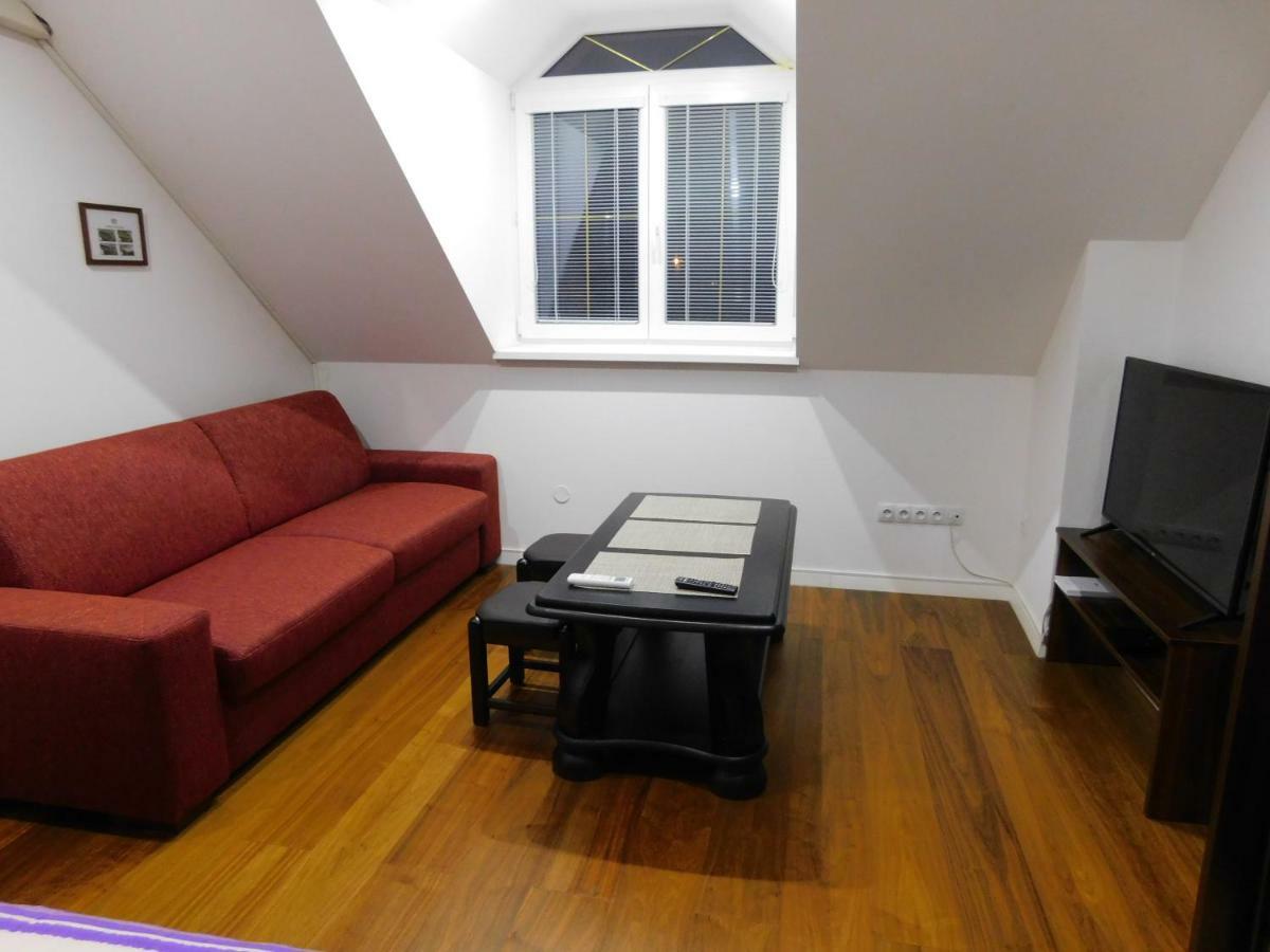 Apartmanovy Penzion Bojnice Buitenkant foto