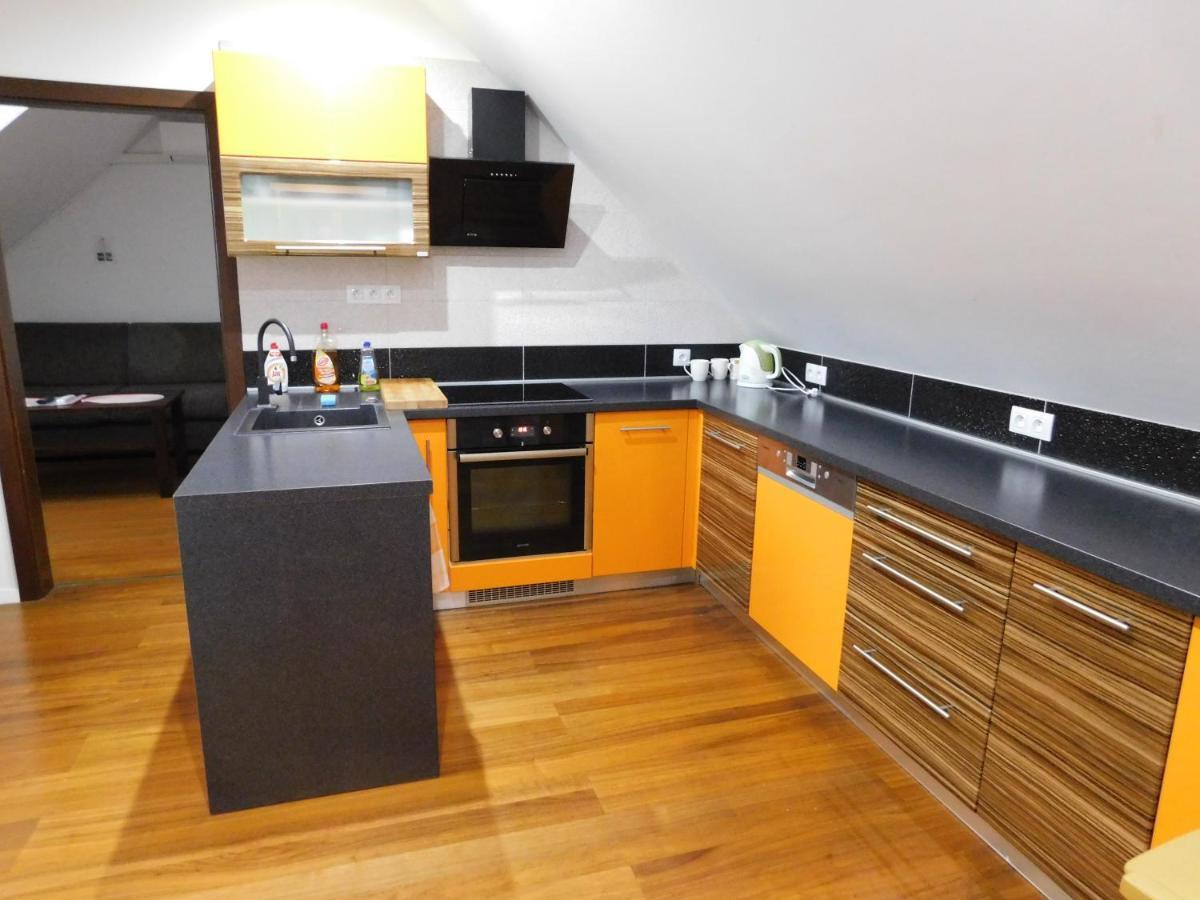 Apartmanovy Penzion Bojnice Buitenkant foto